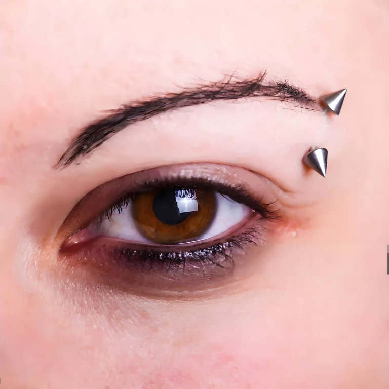 1-A-beautiful-eye-with-cool-eyebrow-piercings-scaled